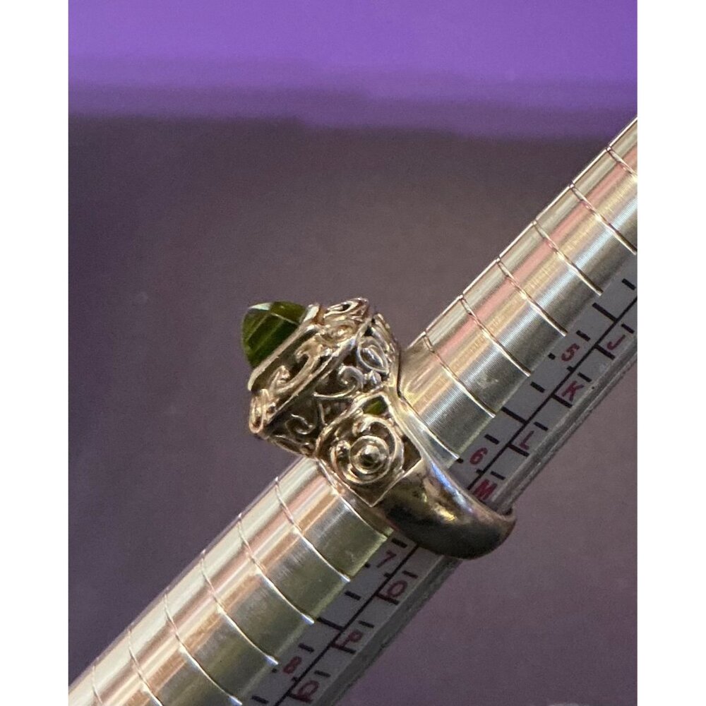 Vintage Sterling Filigree Dome Ring Lime Green Pointed Cabochon Bohemian SZ 6.5 - Picture 10 of 10